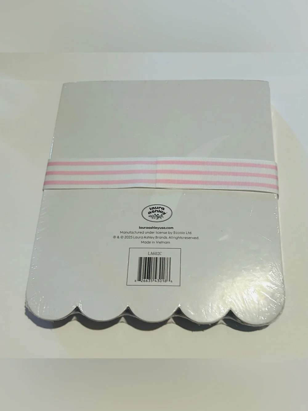 New Laura Ashley Pink Pink Blue & White Scalloped 3 Pack Note Pads Lined